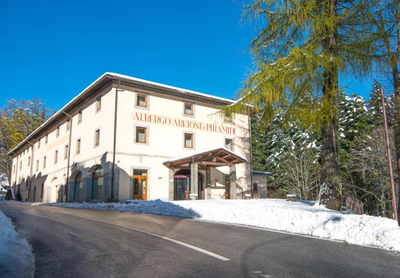 Abetone E Piramidi Resort Exterior photo
